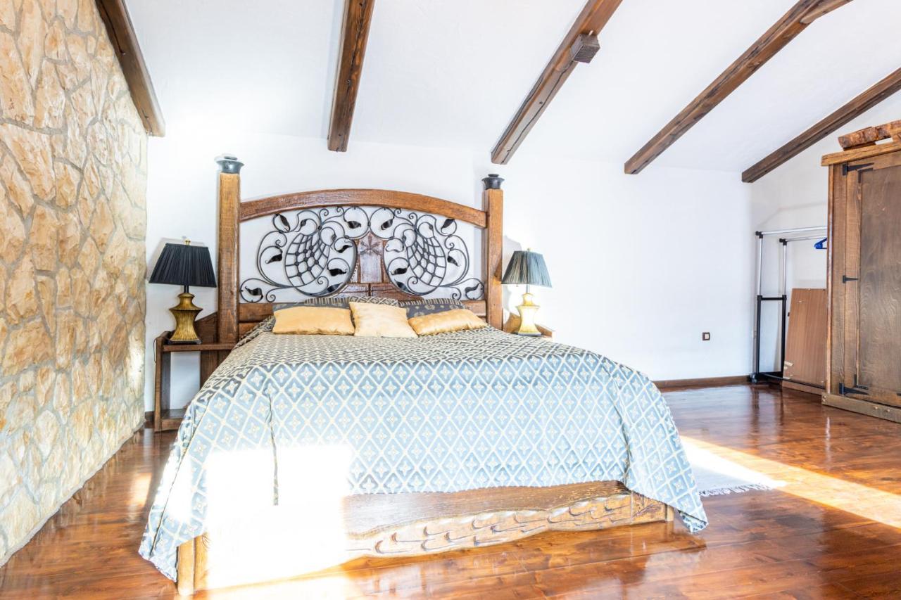 Stone House Srida Apartment Baska Voda Bagian luar foto