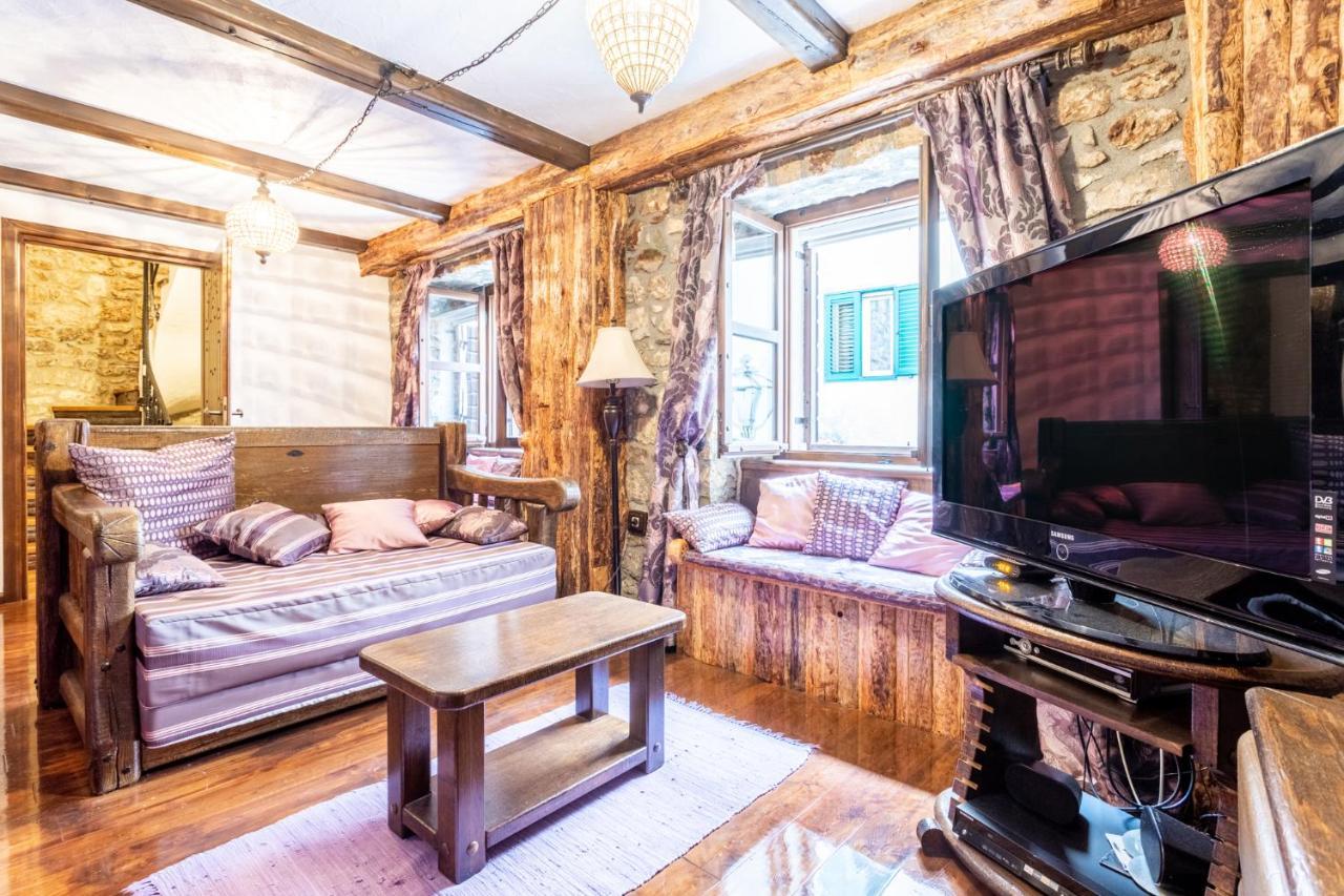 Stone House Srida Apartment Baska Voda Bagian luar foto