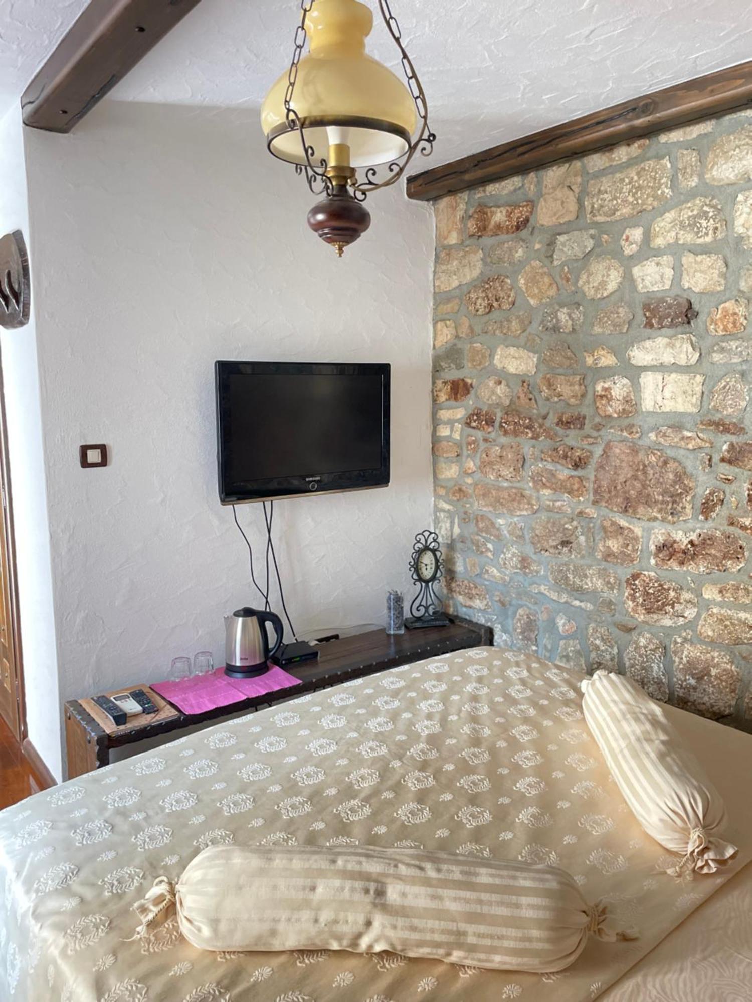 Stone House Srida Apartment Baska Voda Bagian luar foto