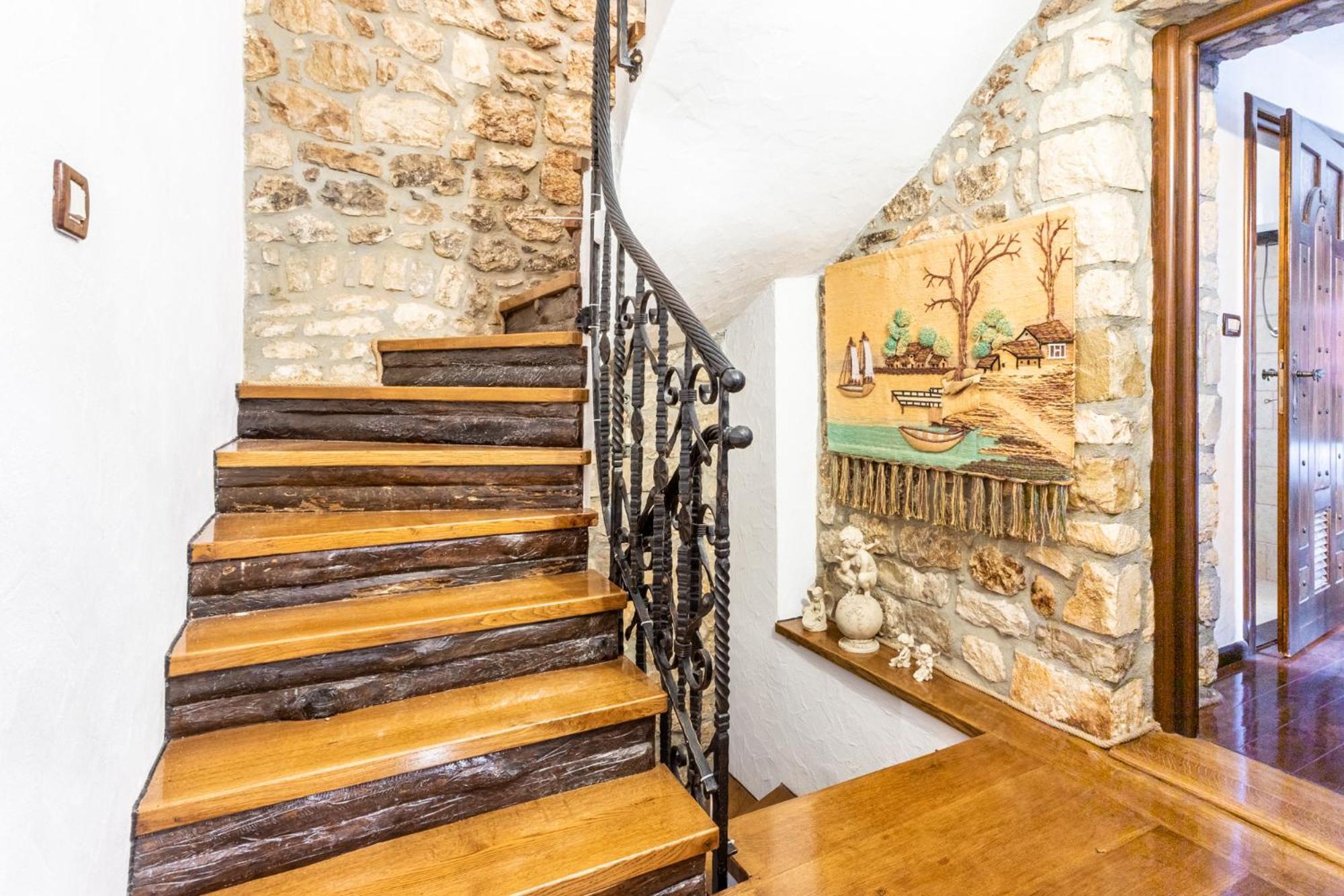 Stone House Srida Apartment Baska Voda Bagian luar foto